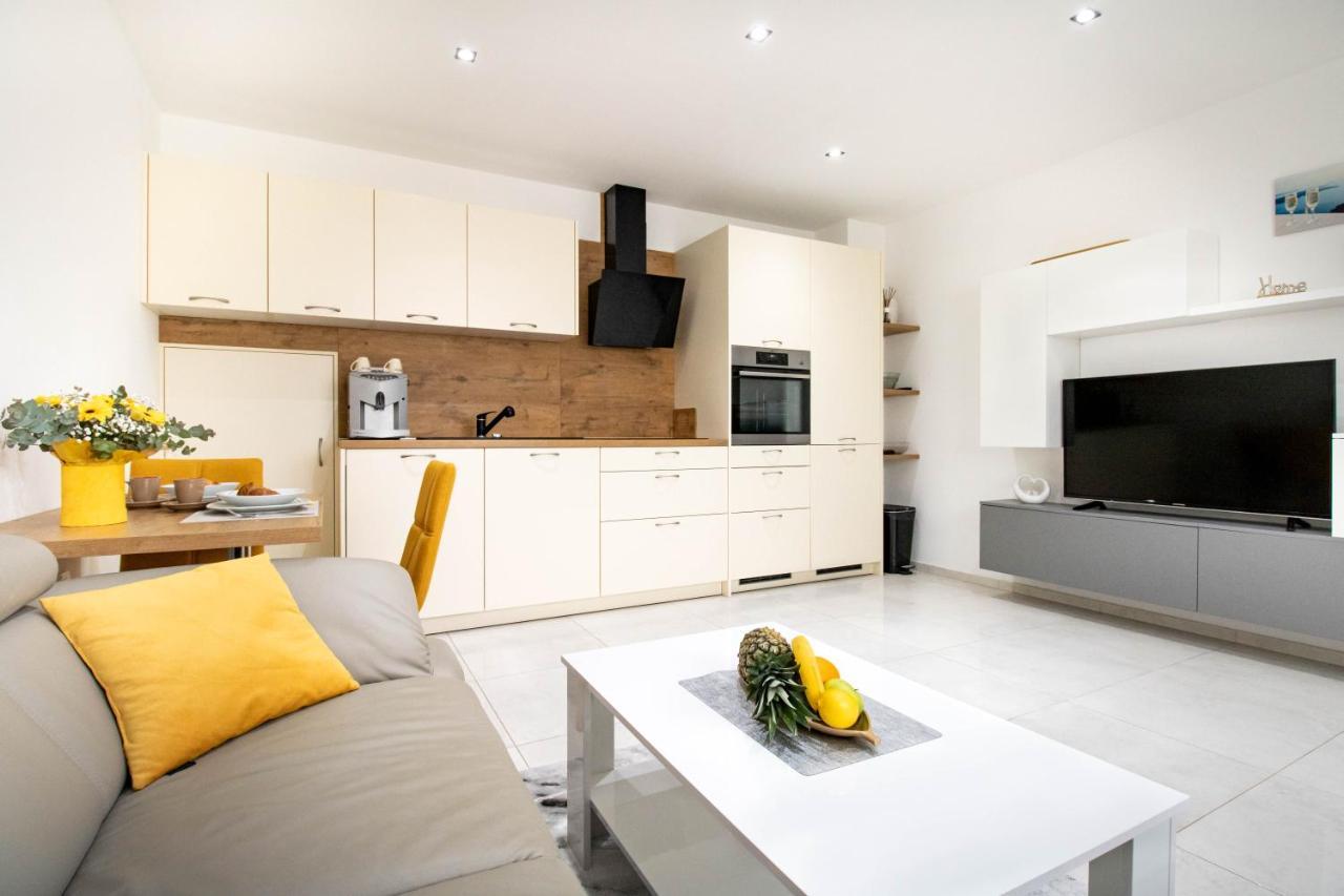 Apartment Juric Pula Buitenkant foto